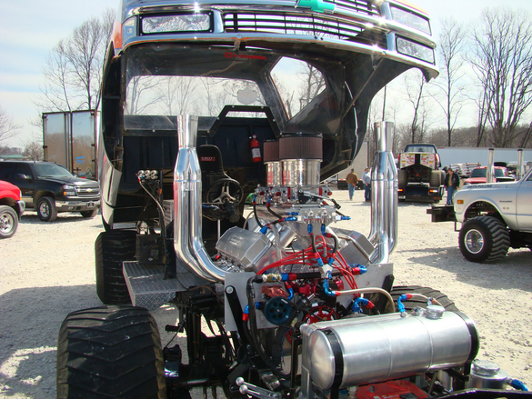 Vertical Truck Pulling Headers